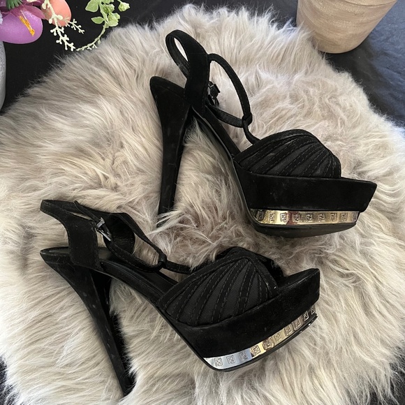 Fendi Black Leather Platform Sandals.  Size 38.5 US 8.5 - Picture 1 of 14